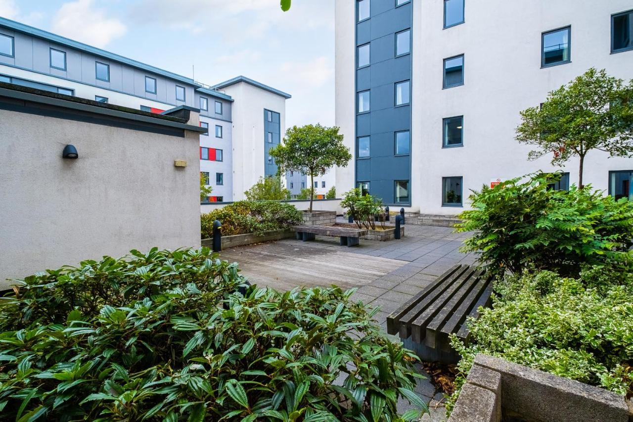 1 Night Free Comfortable Ensuite Rooms, Gillingham - Sk Hoo Dış mekan fotoğraf